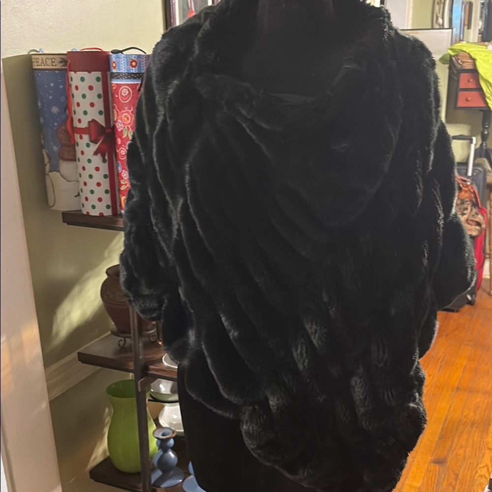 Elegant Black Faux Fur Shawl